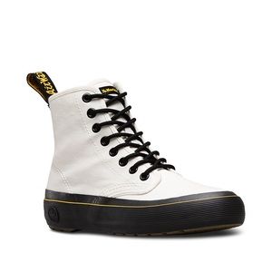 Doc martens (CANVAS STYLE) white size 7 women’s